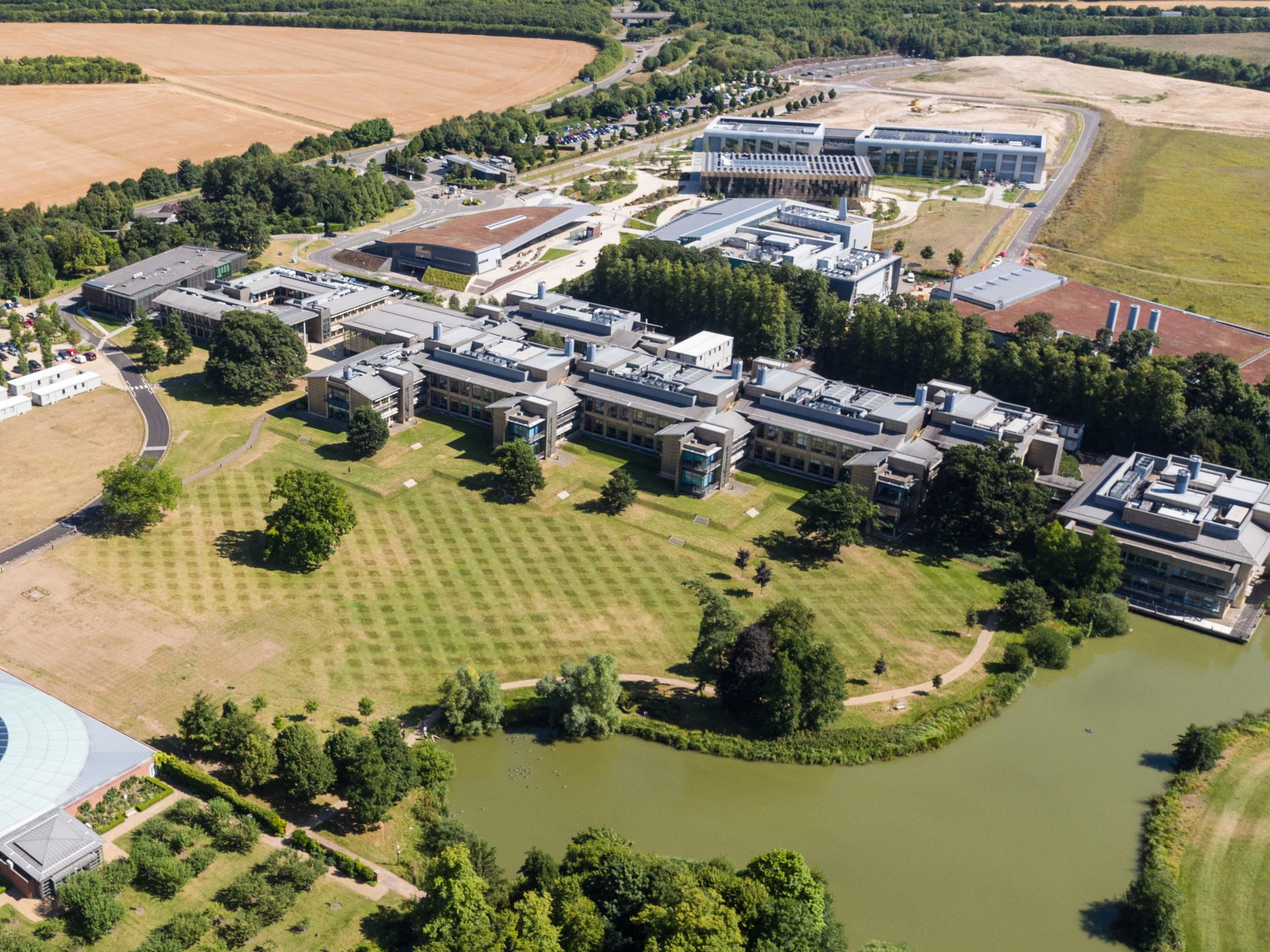 BIOMICS hackathon at EMBL-EBI